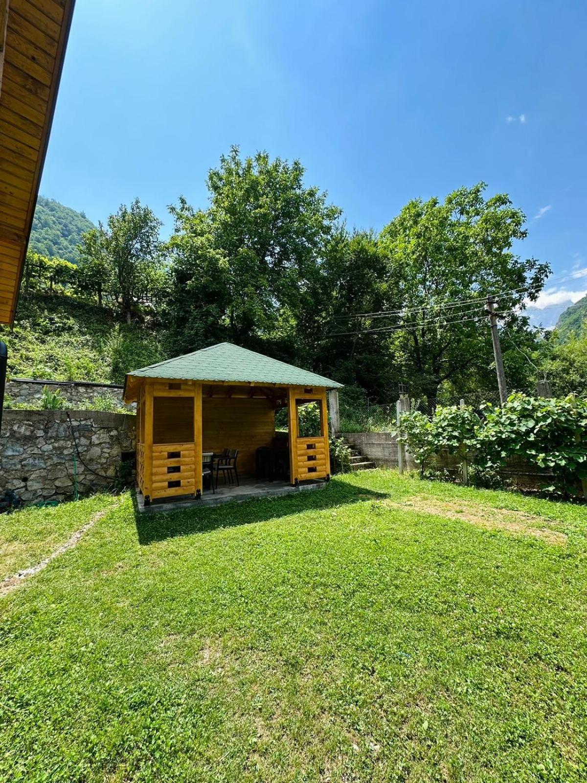 Mountain Oasis Hotel Valbonne Exterior foto
